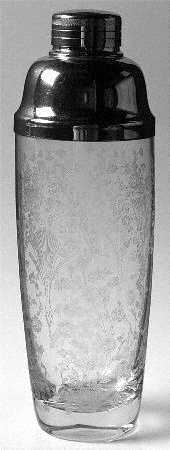 First Love 32 Oz Cocktail Shaker W/Metal Lid (Vase 8" Base)