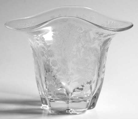 First Love 4" Oval Vase