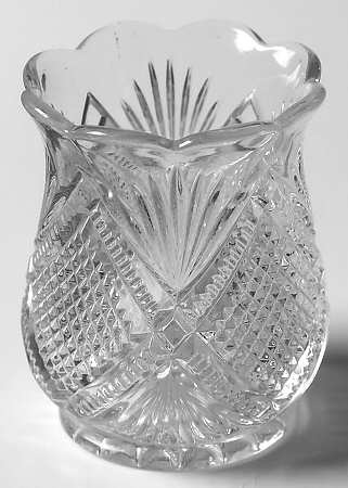 Grated Diamond & Sunburst Toothpick Holder