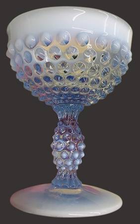 Hobnail Blue (Opalescent) Champagne/Tall Sherbet