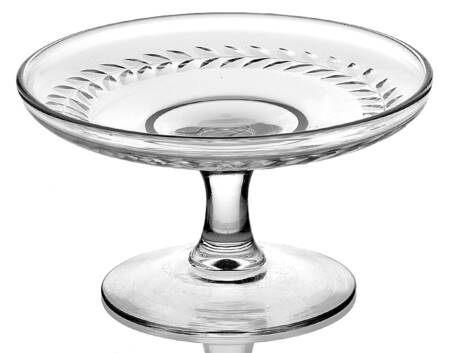 Laurel Wreath Cheese Stand