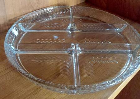 Laurel Wreath 11" Round 5 Part Relish