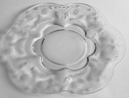 Maytime Canterbury Shape Plate