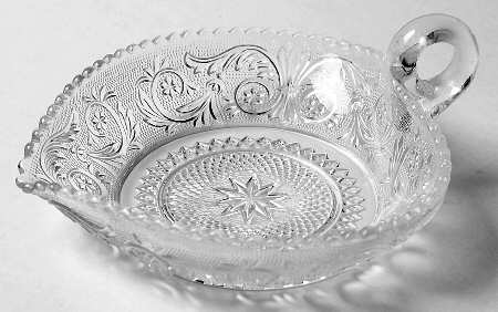 Sandwich Clear (Stem 41) 6" 1-Handle Heart Shape Bowl