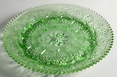 Sandwich Green (Stem 41) 12" 12 Egg, Round Egg & Relish Tray