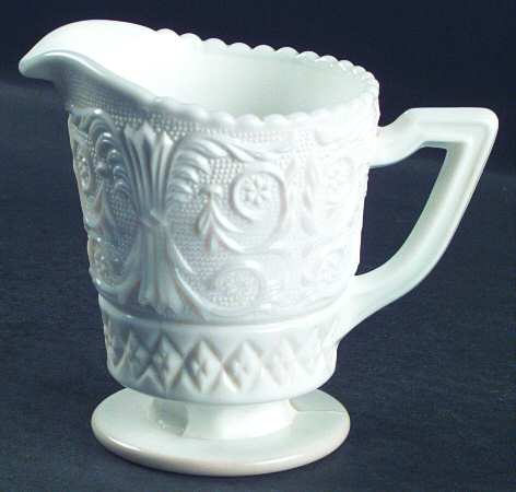 Sandwich Milk Glass (Stem 41) Creamer