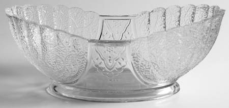 Shell and Tassel Clear (Pressed) 10" Oval Bowl