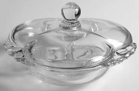 Teardrop Clear (Stem 5301 301) 3-Part Candy Box with Lid