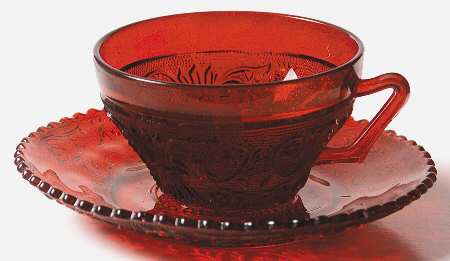 Sandwich Ruby Cup & Saucer Set