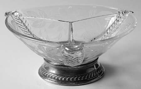 Passion Flower 8" Round 3 Part Relish with Sterling Base