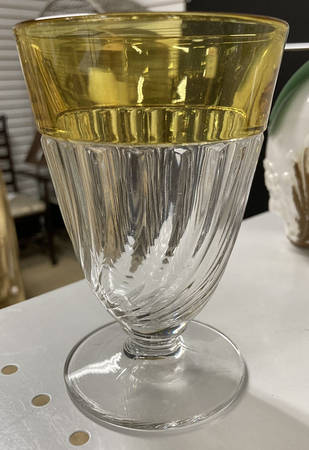 Spiral Flutes Yellow Flash Footed Tumbler