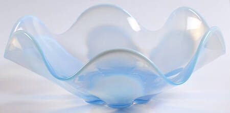 Canterbury Blue (Opalescent) 10" Round Crimped Bowl