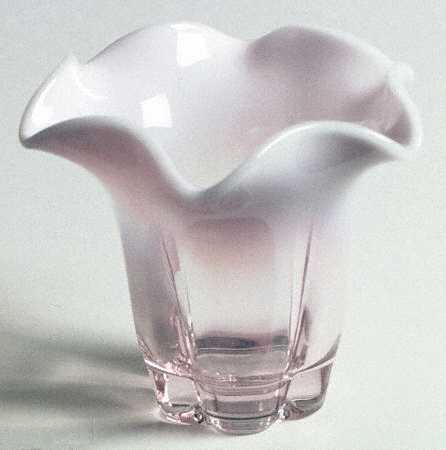 Canterbury Pink (Opalescent) 4" Crimped Vase