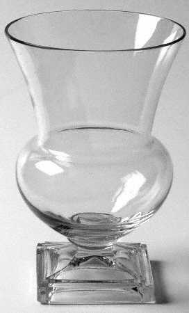 Grecian Square Base 5" Urn Vase