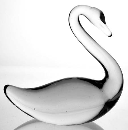 Animals & Figurines 6" Solid Swan