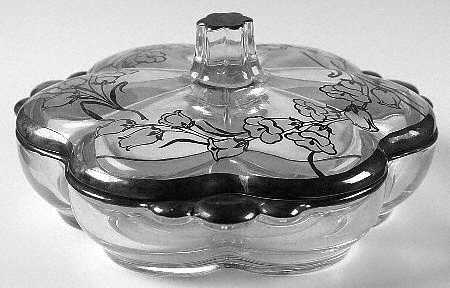 115-4 3-Part Candy Box with Lid