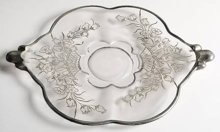 115-4 Handled Cake Plate