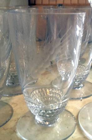 5301-3 Footed Tumbler