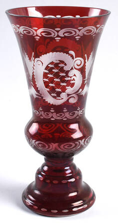 Giftware 8" Flower Vase
