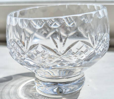 The Masters Miniatures 2" Rose Bowl