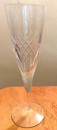 Torrent Fluted Champagne
