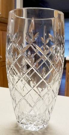 Nobilis 9" Flower Vase