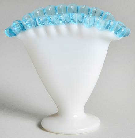 Aqua Crest (Pale Blue) 4" Fan Vase