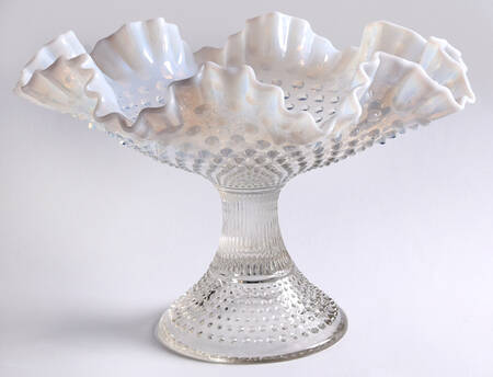Hobnail French (Opalescent) Round Footed Double Crimped Bowl