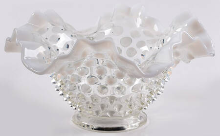 Hobnail French (Opalescent) 7" Round Double Crimped Bowl