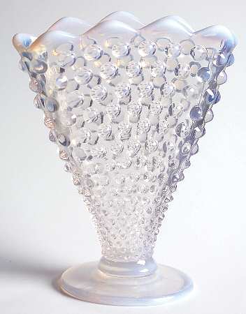 Hobnail French (Opalescent) 6" Footed Scalloped Fan Vase