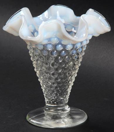 Hobnail French (Opalescent) 4" Double Crimped Footed Vase
