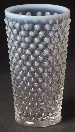 Hobnail French (Opalescent) 16 Oz Flat Tumbler