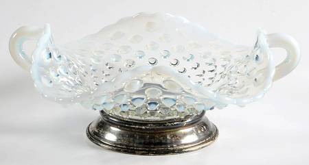 Hobnail French (Opalescent) Sterling Base Bon Bon