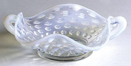 Hobnail French (Opalescent) 4" Handled Bon Bon