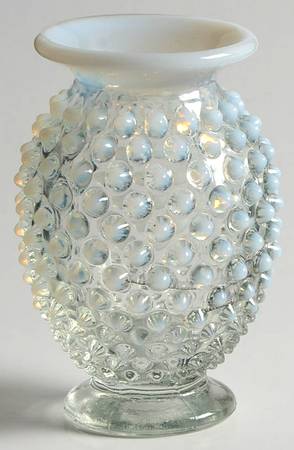 Hobnail French (Opalescent) 4" Flared Miniature Vase