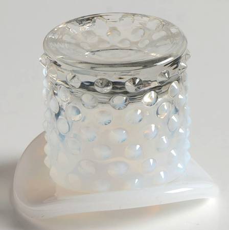 Hobnail French (Opalescent) Small Top Hat Topper