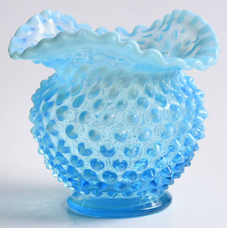 Hobnail Blue (Opalescent) 4" Miniature Fan Vase