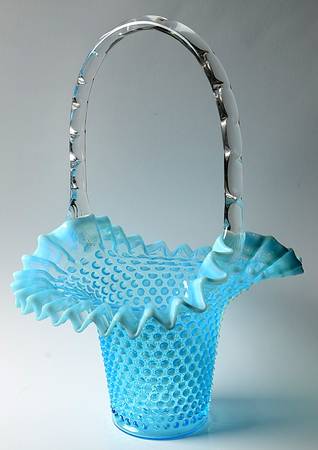 Hobnail Blue (Opalescent) #389 Hobnail 13" Basket