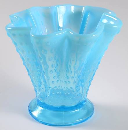 Hobnail Blue (Opalescent) 5" Scalloped Footed Vase