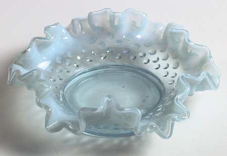 Hobnail Blue (Opalescent) 6" Double Crimped Bon Bon