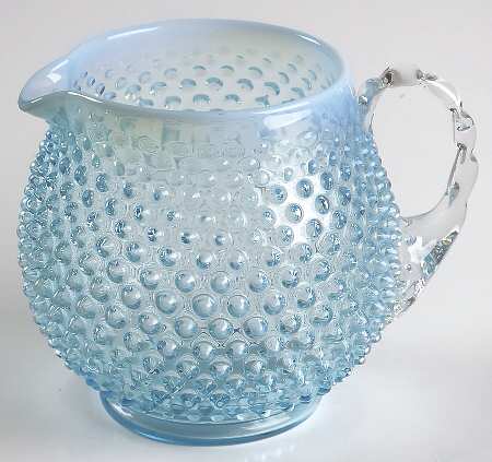 Hobnail Blue (Opalescent) 32 Oz Squat Jug