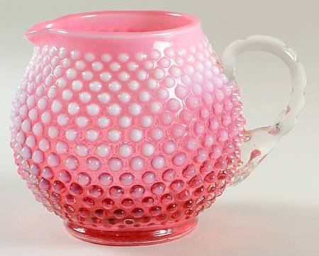 Hobnail Cranberry (Opalescent) 32 Oz Squat Jug