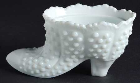 Hobnail Milk Glass Slipper No Lid