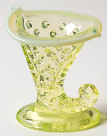 Hobnail Topaz (Opalescent) Mini Cornucopia/Candleholder
