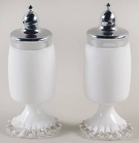 Silver Crest Footed Shaker Set & Metal Lids