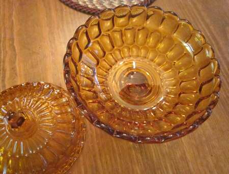 Thumbprint Colonial Amber Anniversary Bowl No Lid