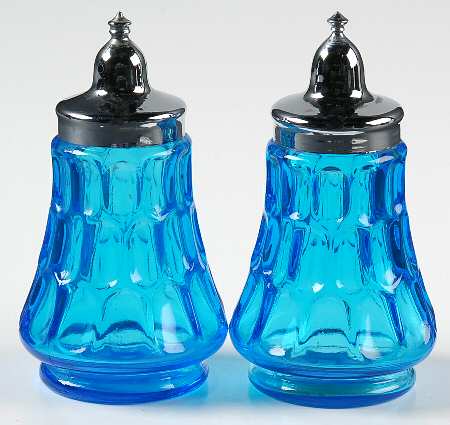 Thumbprint Colonial Blue Shaker Set w/Metal Lids
