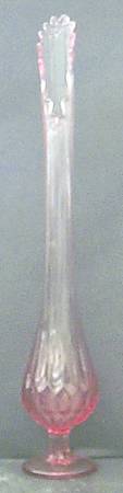 Thumbprint Colonial Pink 19" Swung Bud Vase