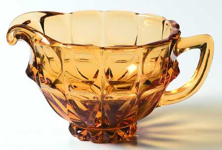 Valencia Amber Creamer
