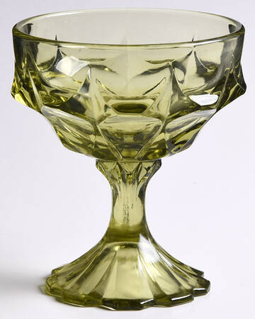 Valencia Colonial Green Champagne/Tall Sherbet